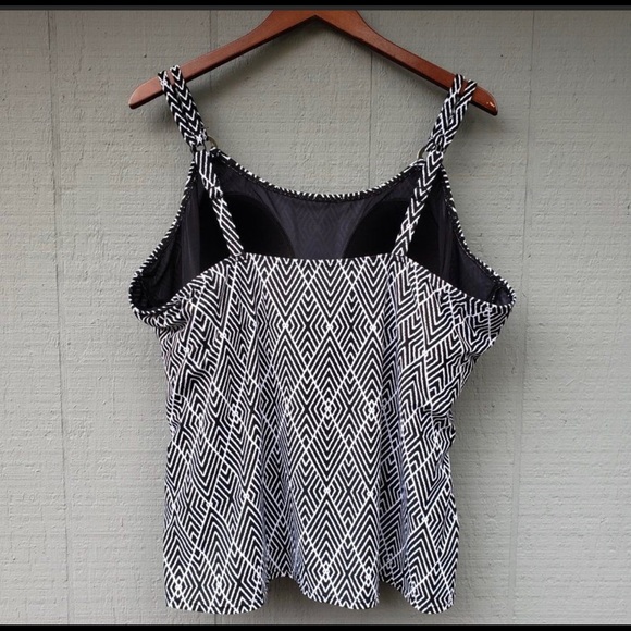 Tankini Top Croft and Barrow 26W - Picture 2 of 4